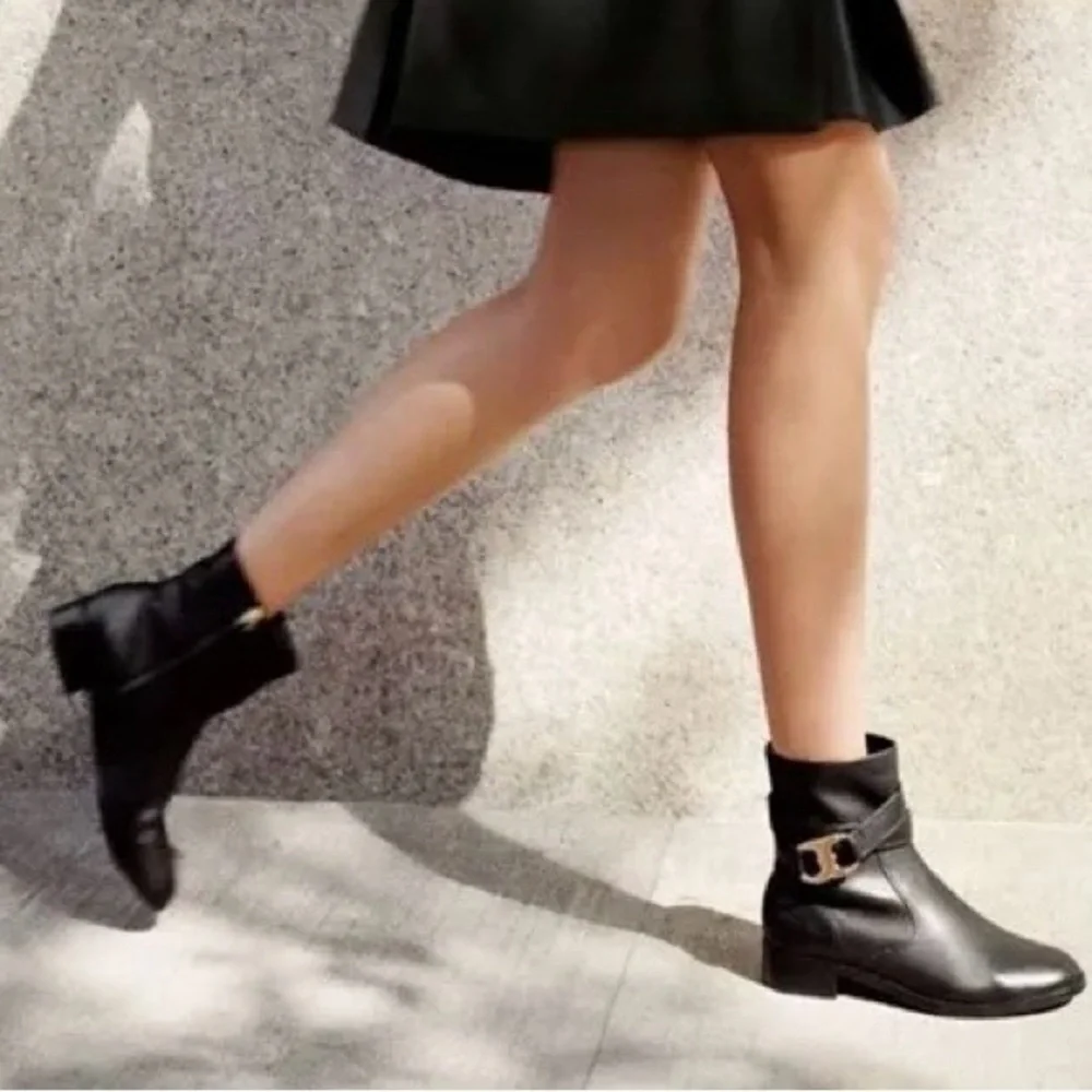 Tori Burch Gemini Link Chocolate Brown Leather Ankle Boots, 1.25” Heel, 6.5 M